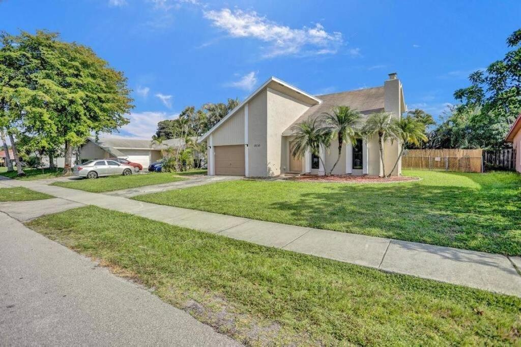 Delray Beach 3Bd Home & Pool With Game Room, 10 Guests Exterior photo